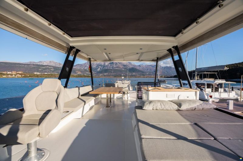 Fountaine Pajot MY 44