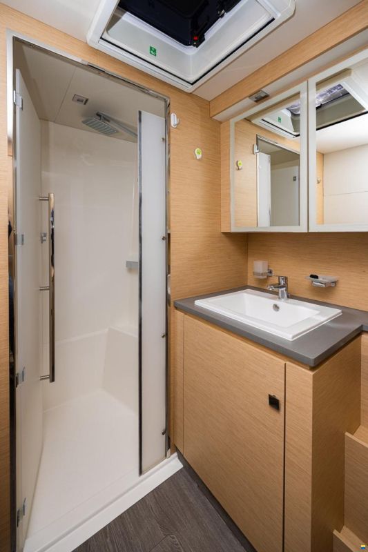 Fountaine Pajot MY 44