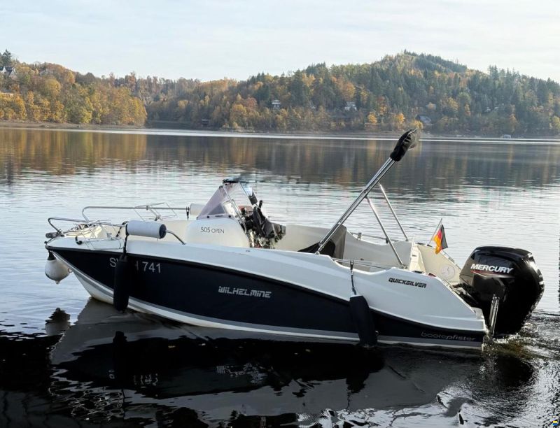 Quicksilver Activ 505 Open