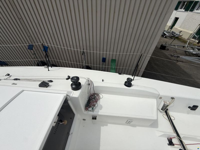 J Boats J/88