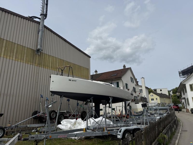 J Boats J/88