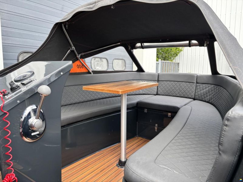 Maxima 600 Tender