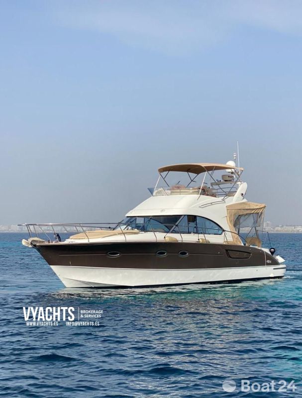 Beneteau Antares 12
