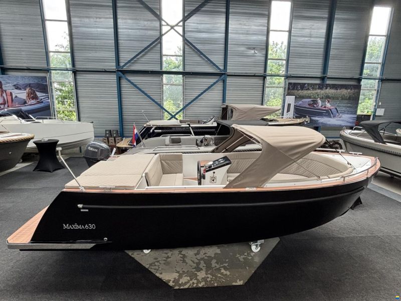 Maxima 630 Tender