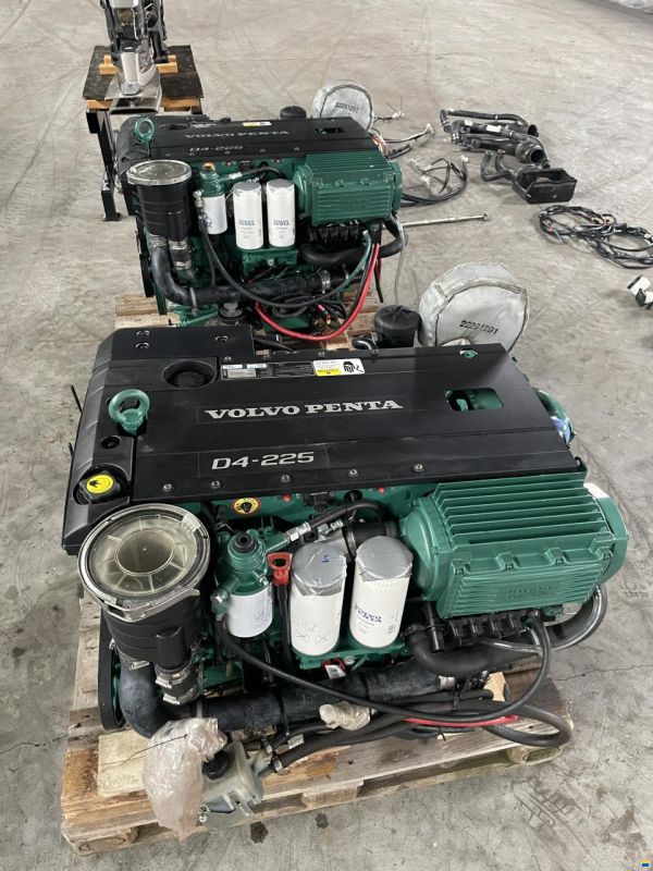 Volvo penta d4-225