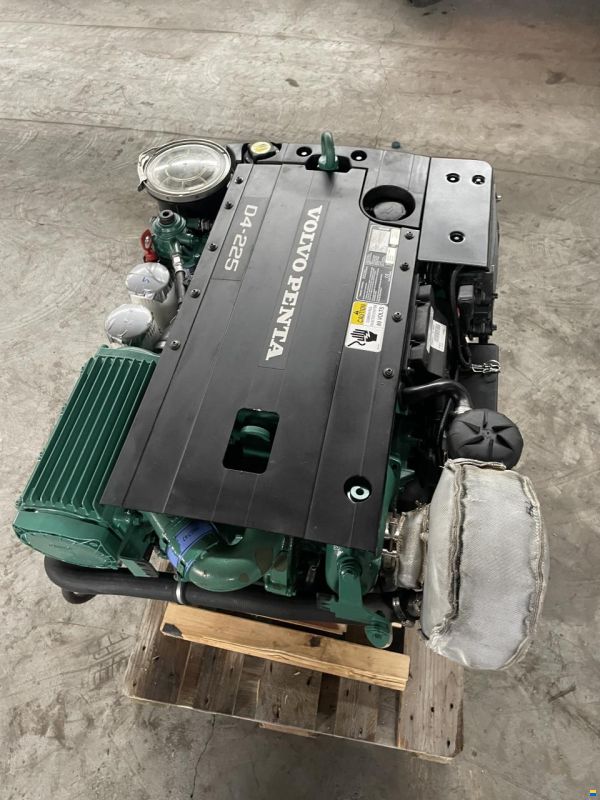 Volvo penta d4-225