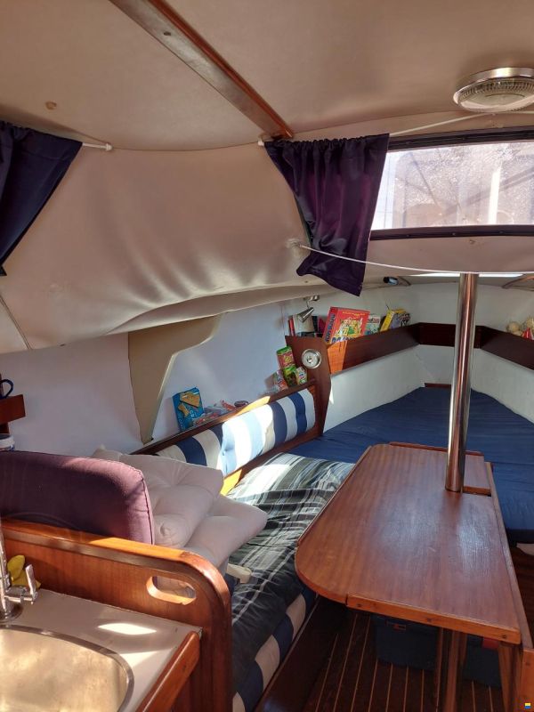 Jeanneau Fantasia 27