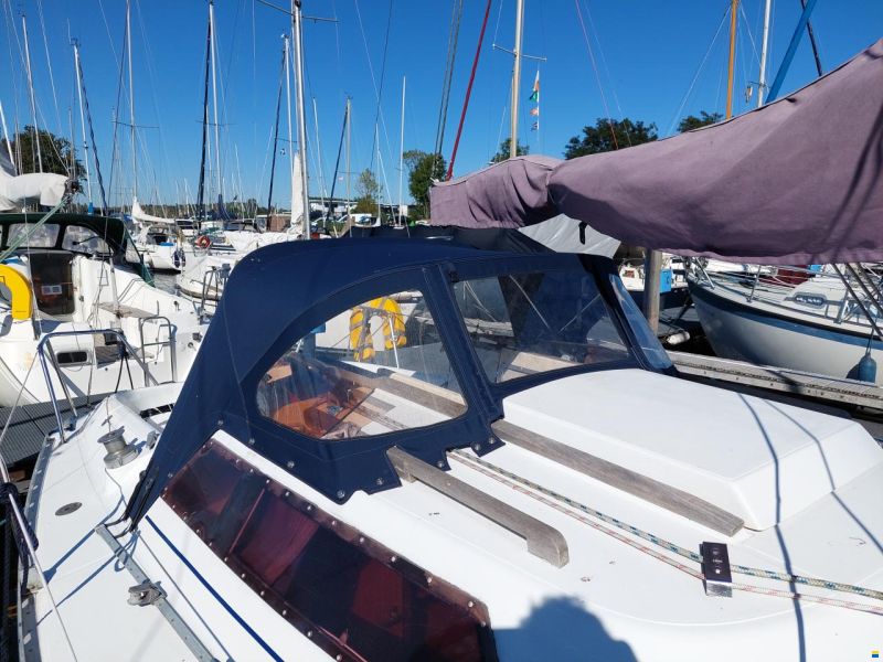 Jeanneau Fantasia 27