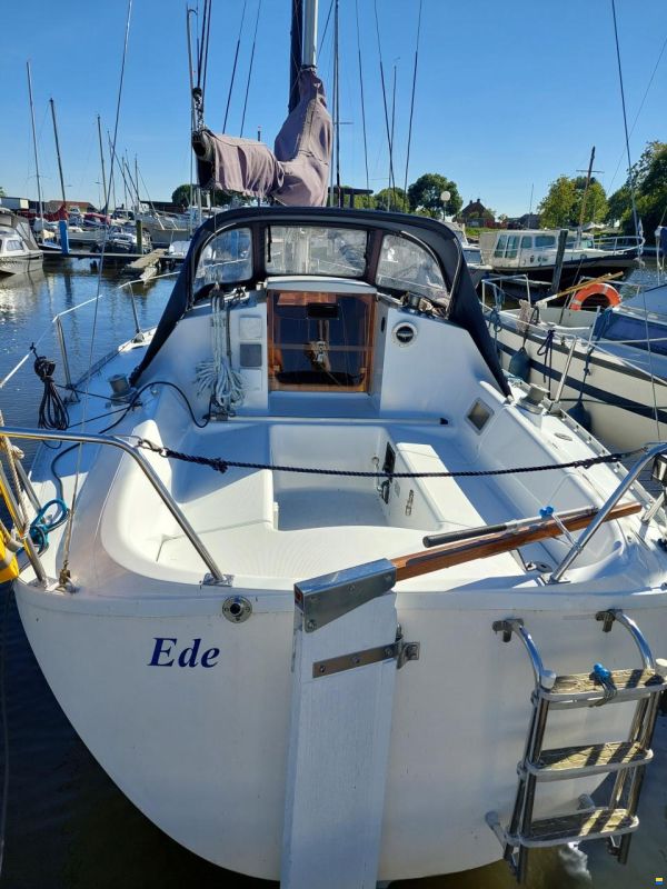 Jeanneau Fantasia 27