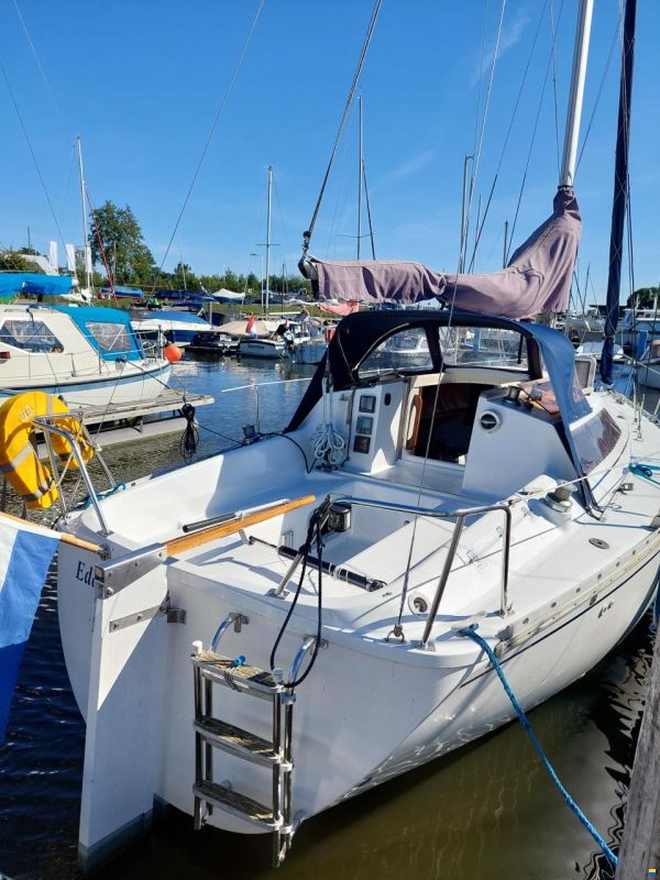 Jeanneau Fantasia 27