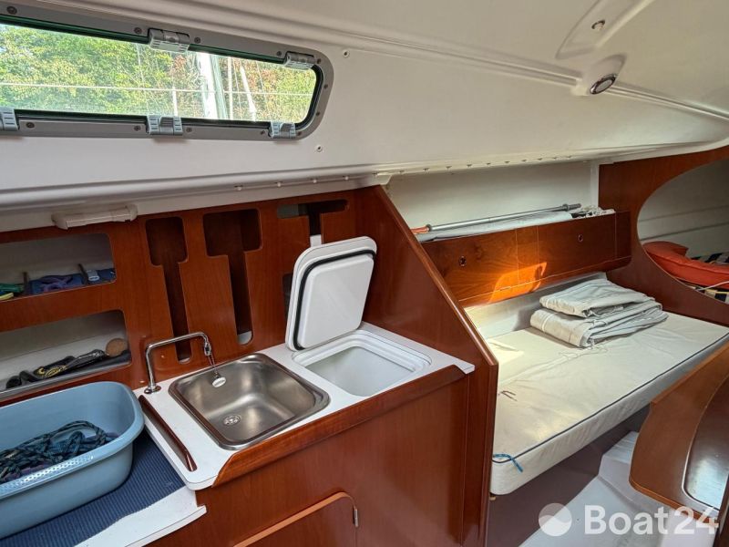 Beneteau First 27.7