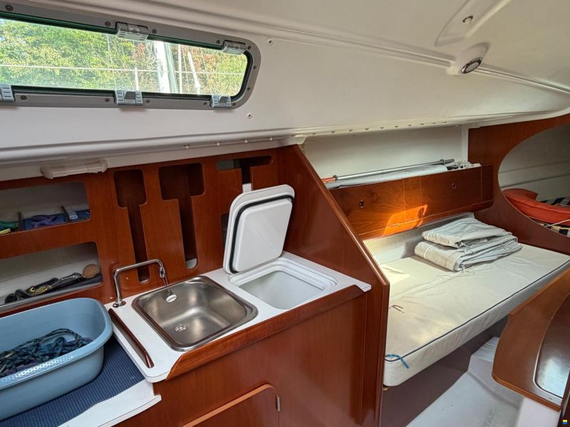 Beneteau First 27.7