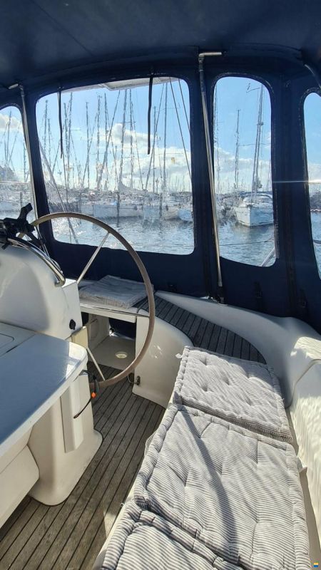 Bavaria 40-3