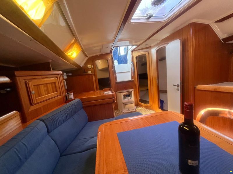 Dufour 38 Classic