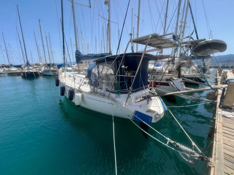 Dufour 38 Classic
