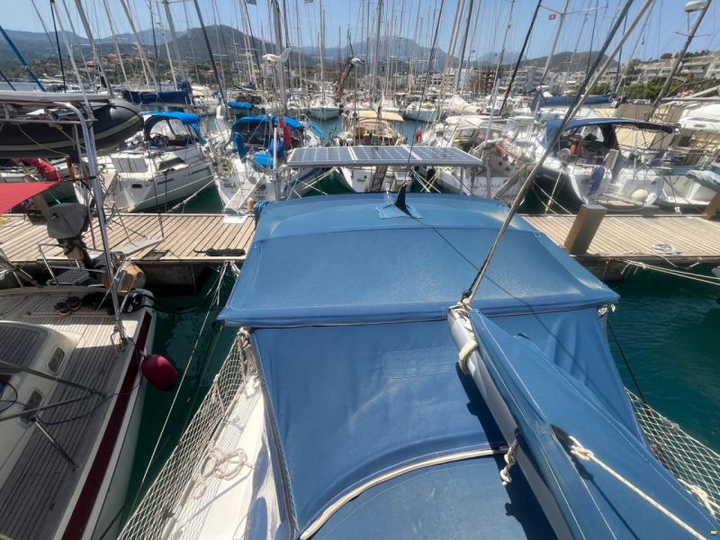 Dufour 38 Classic