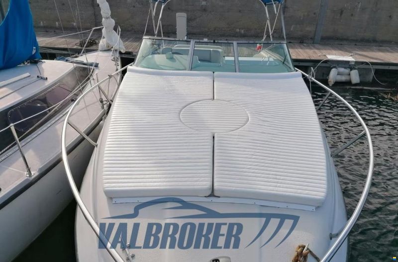 Crownline 268 CR