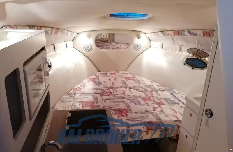 Crownline 268 CR