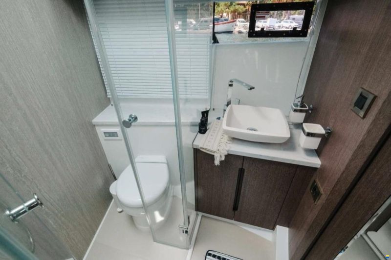 Galeon 500 Fly