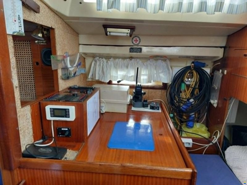 Dufour 35