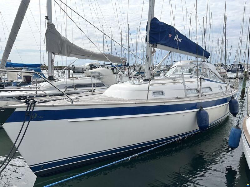 Hallberg Rassy 342