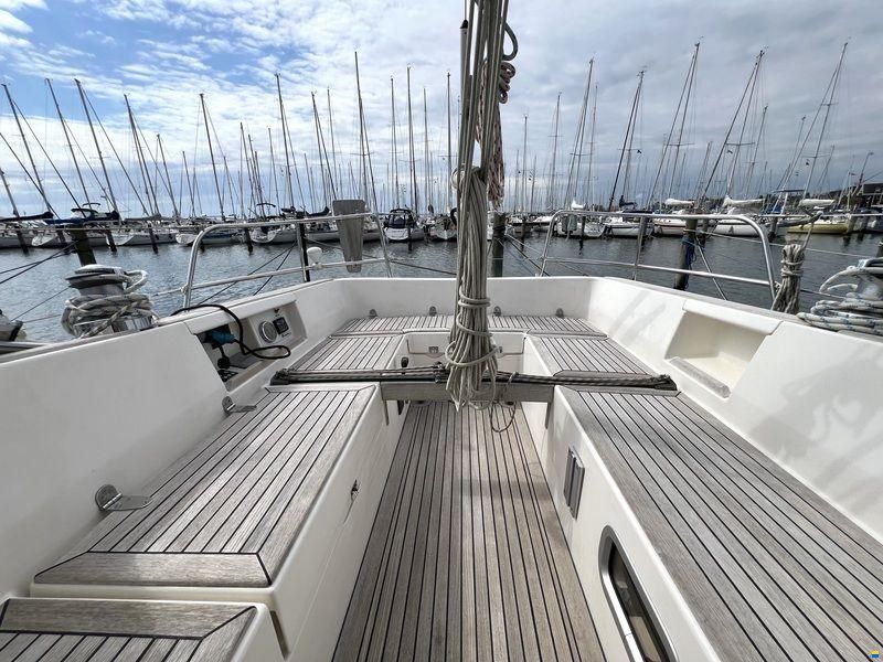 Hallberg Rassy 342