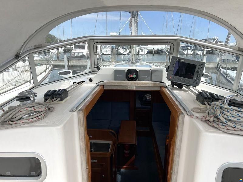 Hallberg Rassy 342