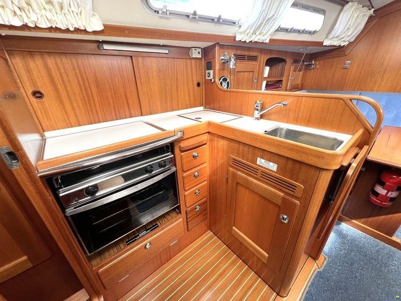Hallberg Rassy 342