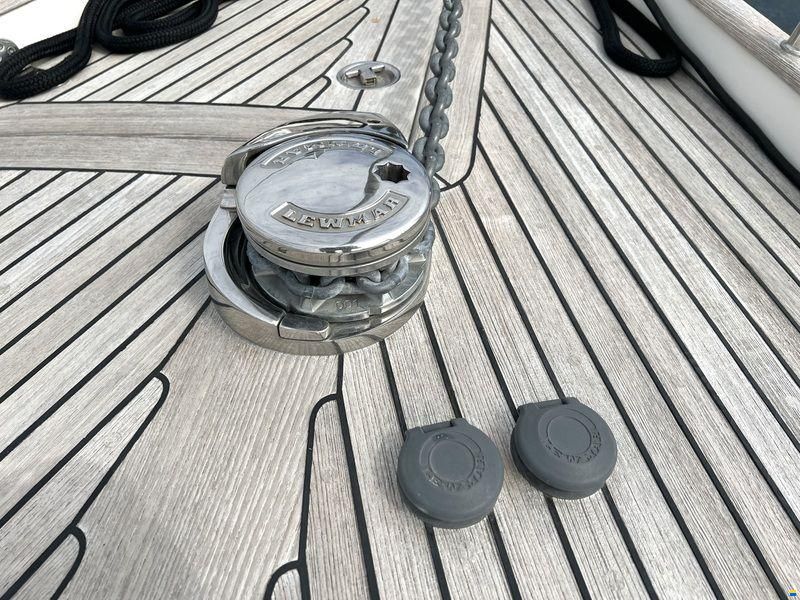 Hallberg Rassy 342