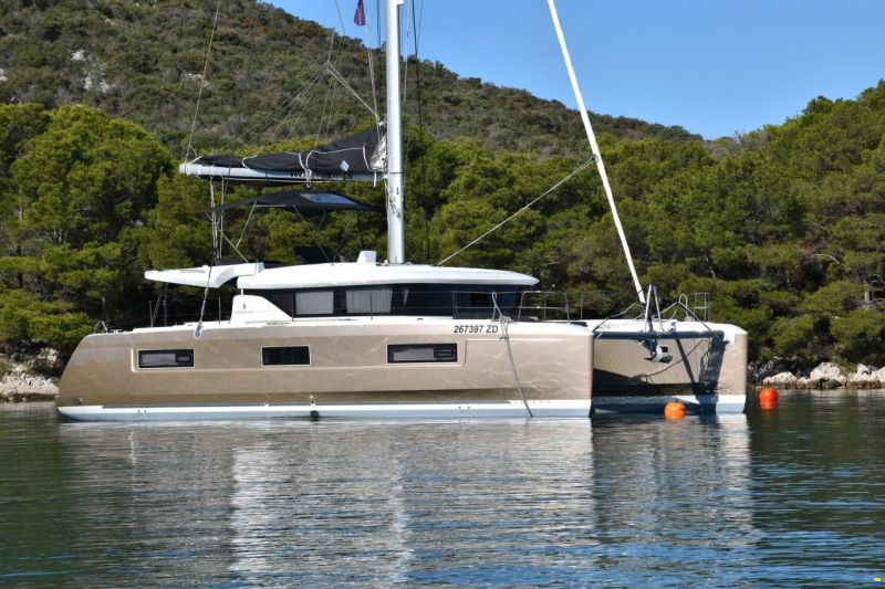 Groupe Beneteau Lagoon 46