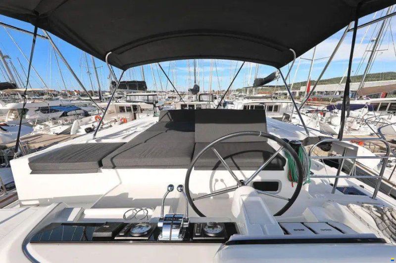 Groupe Beneteau Lagoon 46
