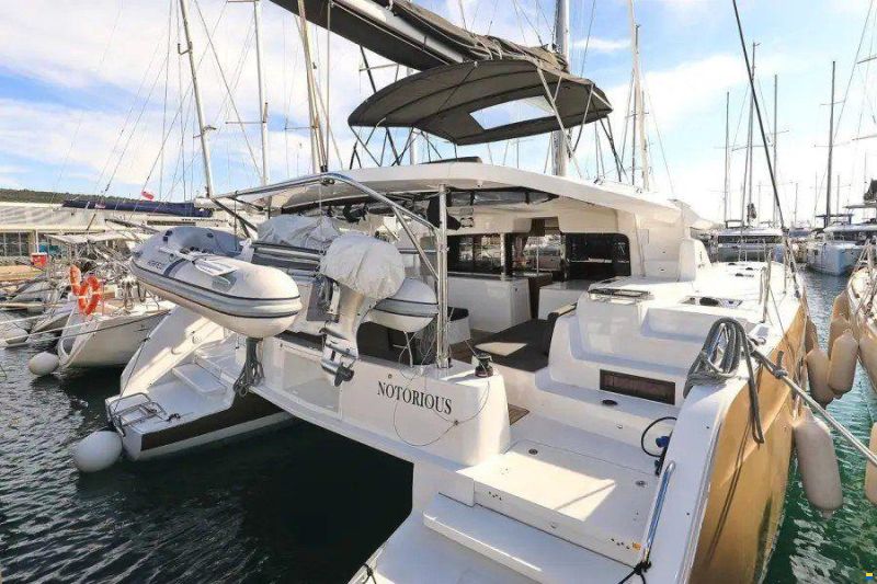 Groupe Beneteau Lagoon 46
