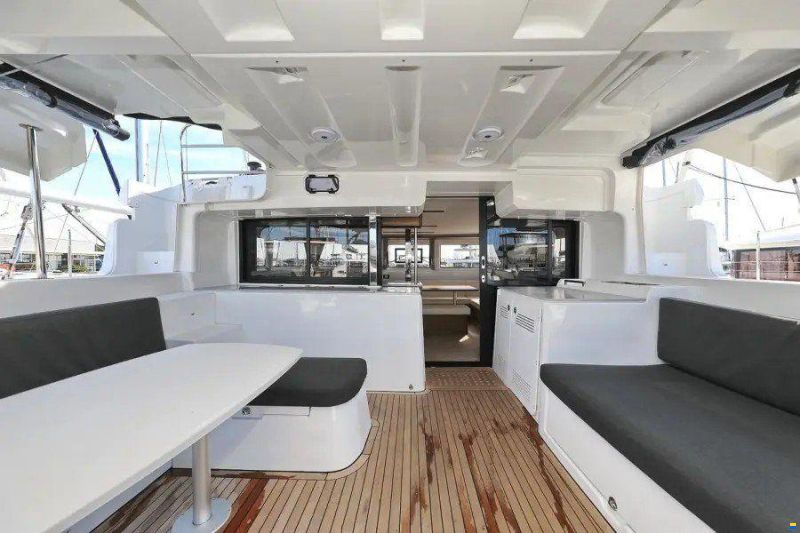 Groupe Beneteau Lagoon 46