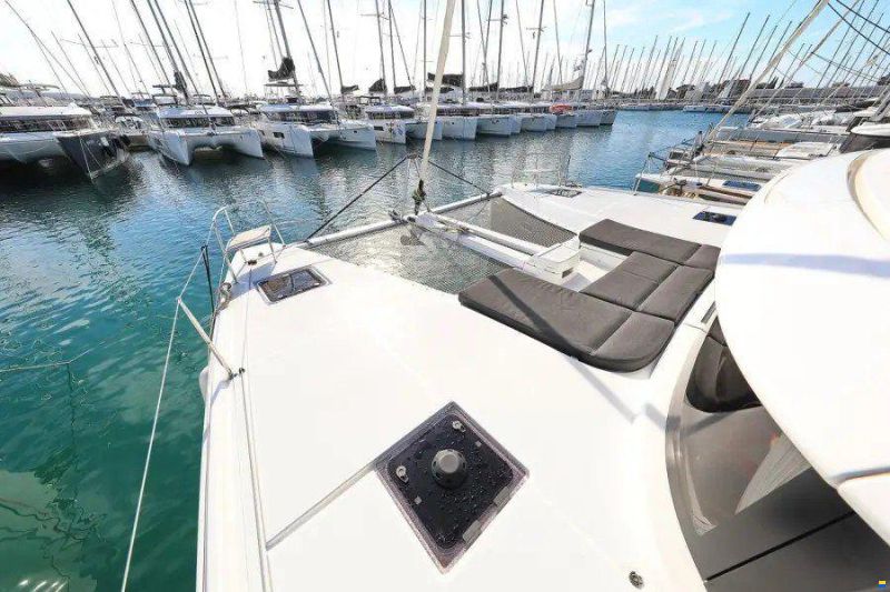 Groupe Beneteau Lagoon 46
