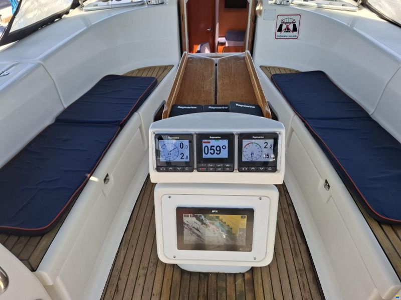 Bavaria 40