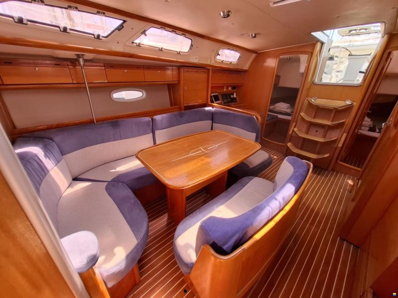 Bavaria 40