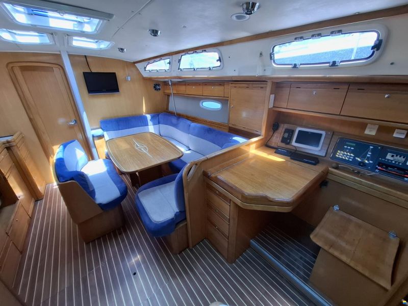 Bavaria 40