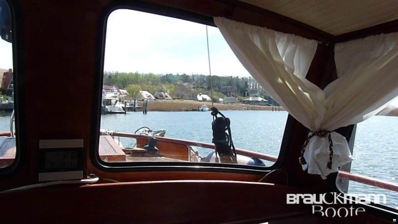 Nauticat 33