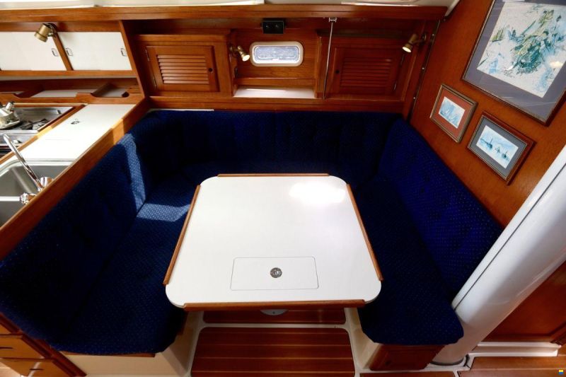 Catalina 36