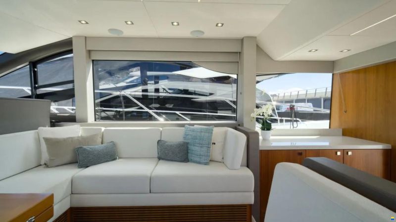 Sunseeker Manhattan 52