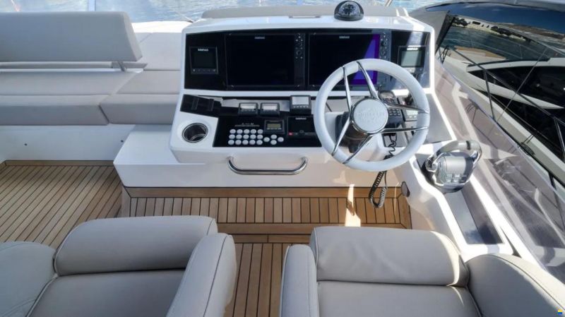 Sunseeker Manhattan 52