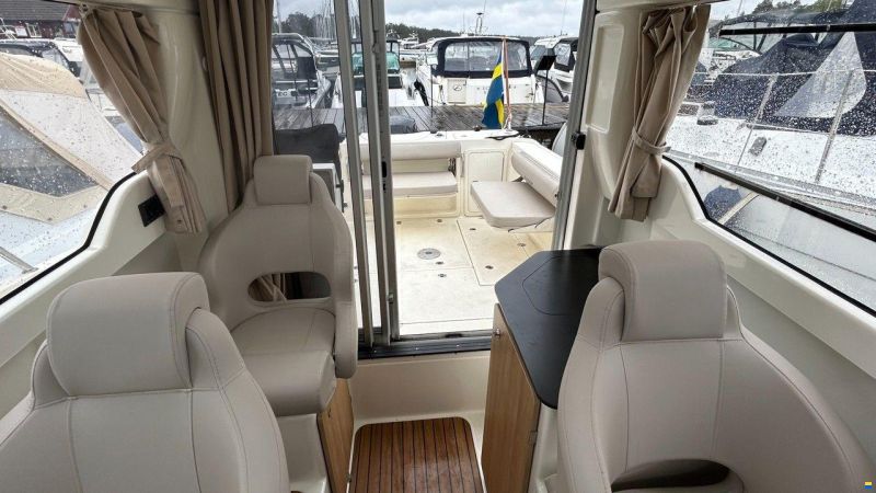 Quicksilver 755 PILOTHOUSE
