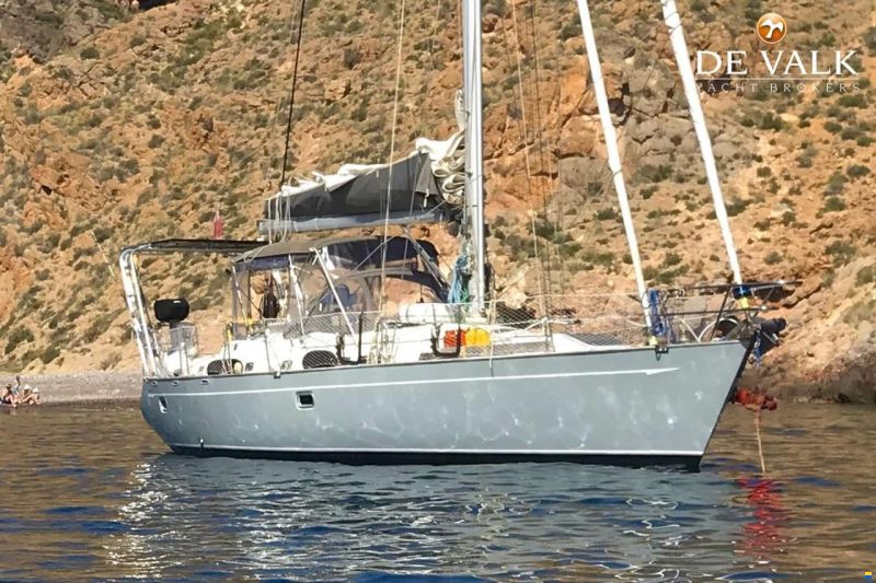 Tayana 48