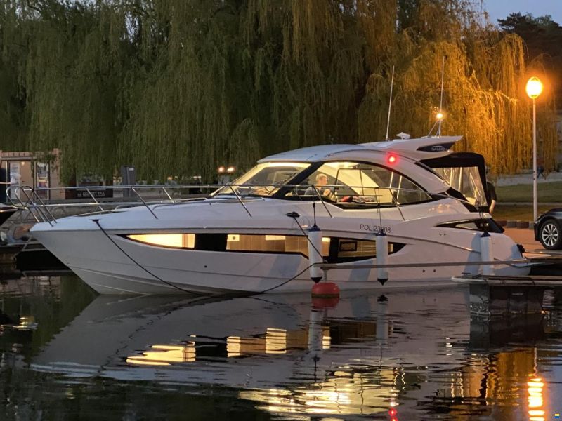 Galeon 335 HTS