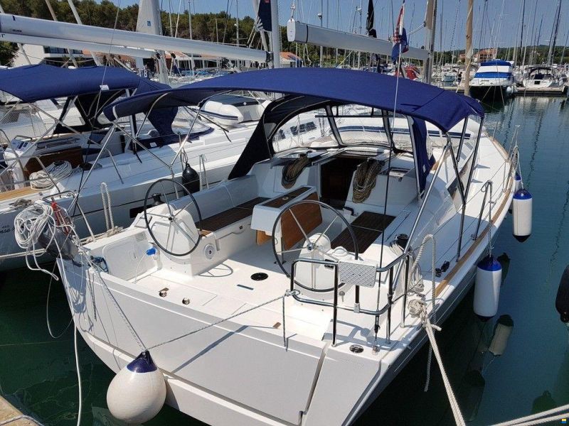 Dufour 382 Grand Large