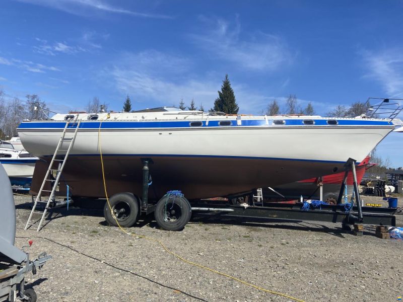 Morgan Out Island 41 ketch (416)