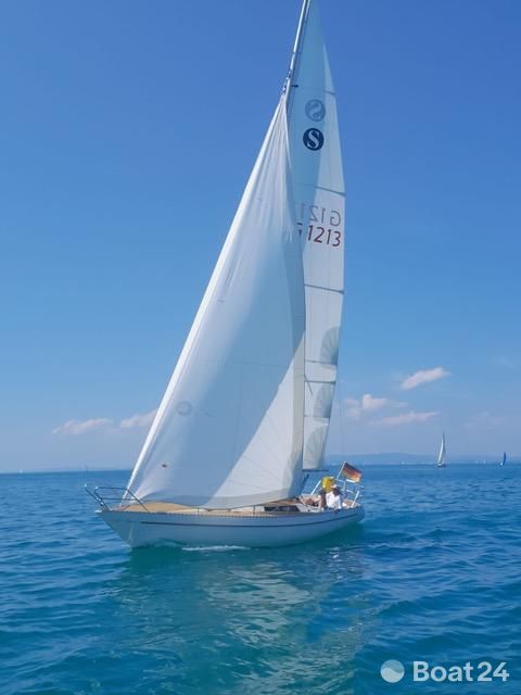 Helmsmann Senorita Helmsman