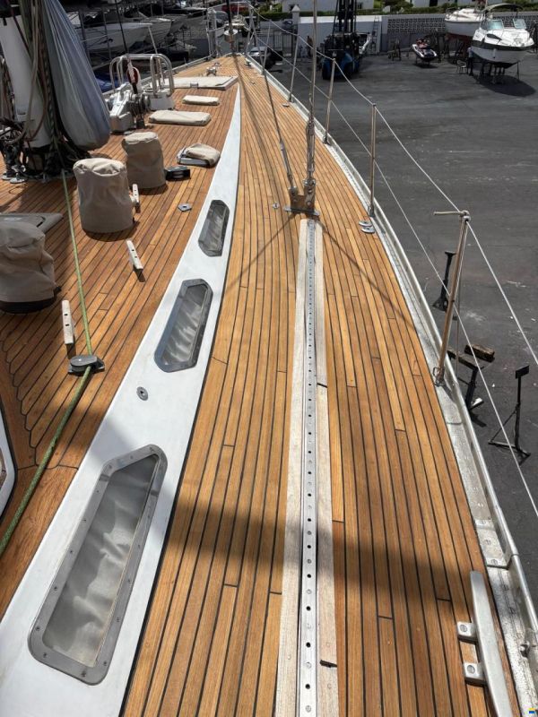 Nautor's Swan 70