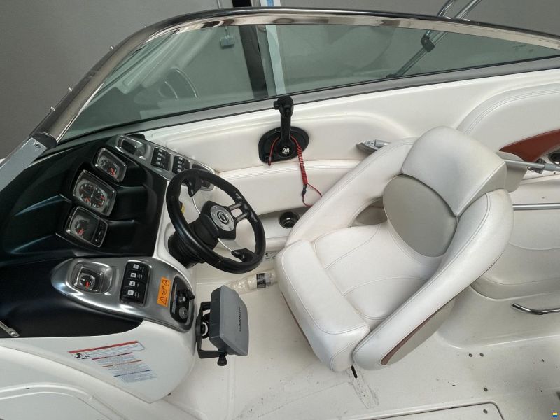 Chaparral 236 SSX