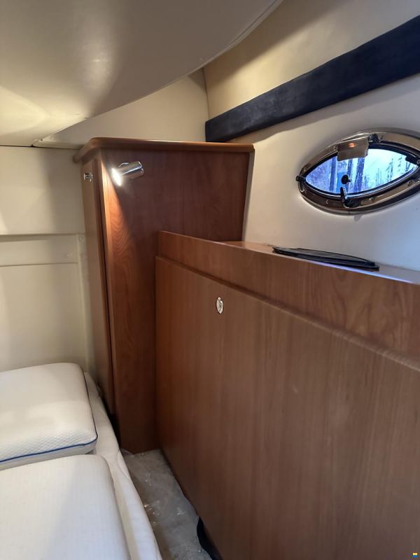 Bayliner 320 Cruiser